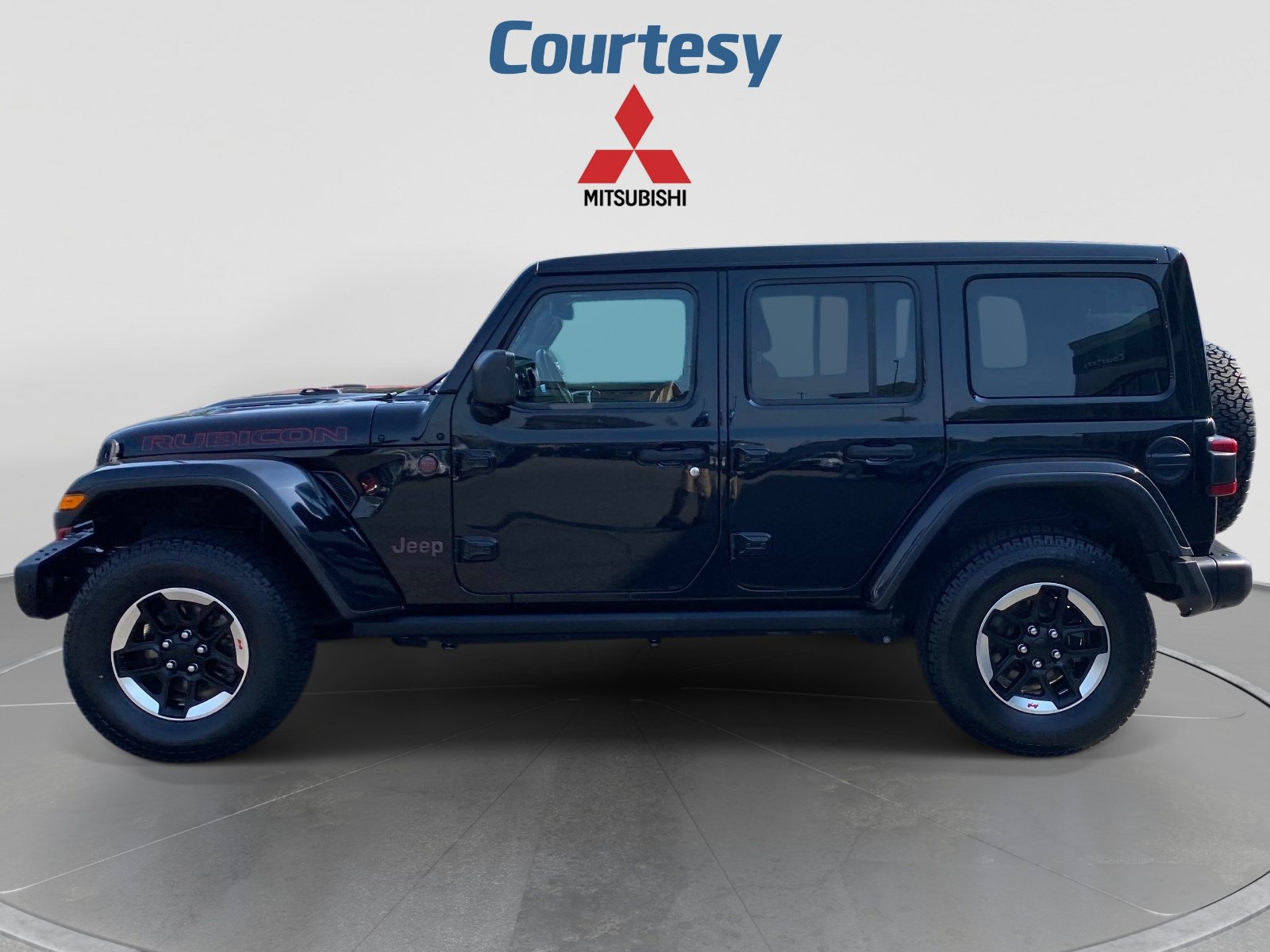 Used 2021 Jeep Wrangler Unlimited Rubicon AWD/4WD image 2
