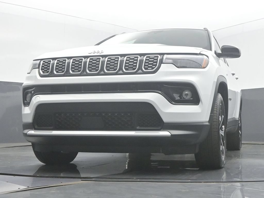 Used 2025 Jeep Compass Limited AWD/4WD image 49