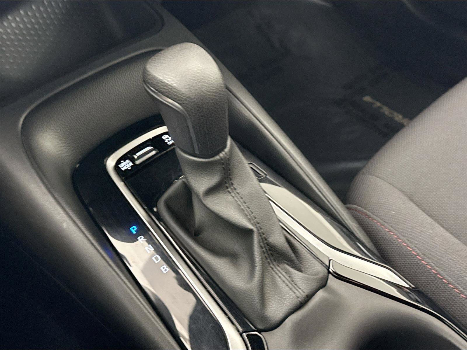 Certified 2024 Toyota Corolla SE image 25