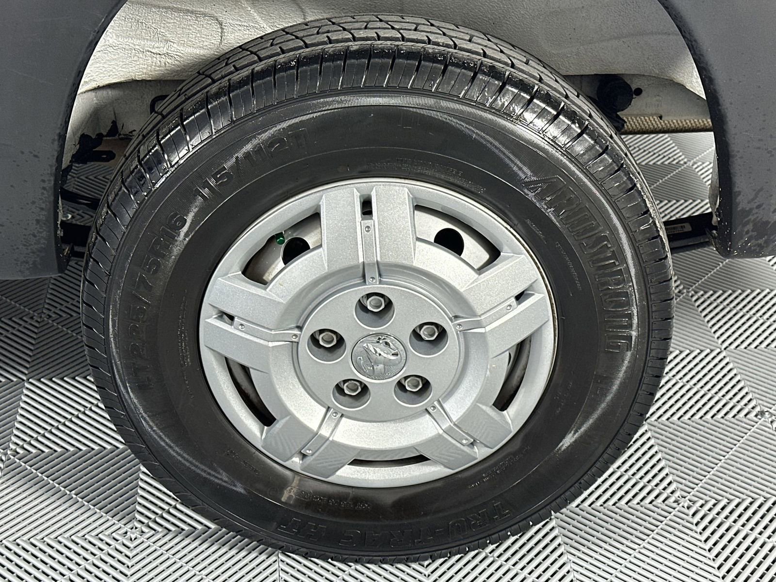 Used 2021 RAM ProMaster 3500 w/ Convenience Group image 10