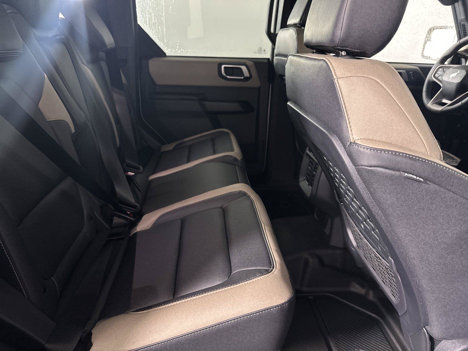 New 2026 Ford Bronco Big Bend w/ Black Diamond Package AWD/4WD image 19