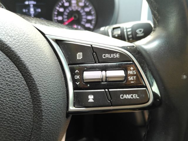 Used 2020 Kia Optima Premium FWD image 40