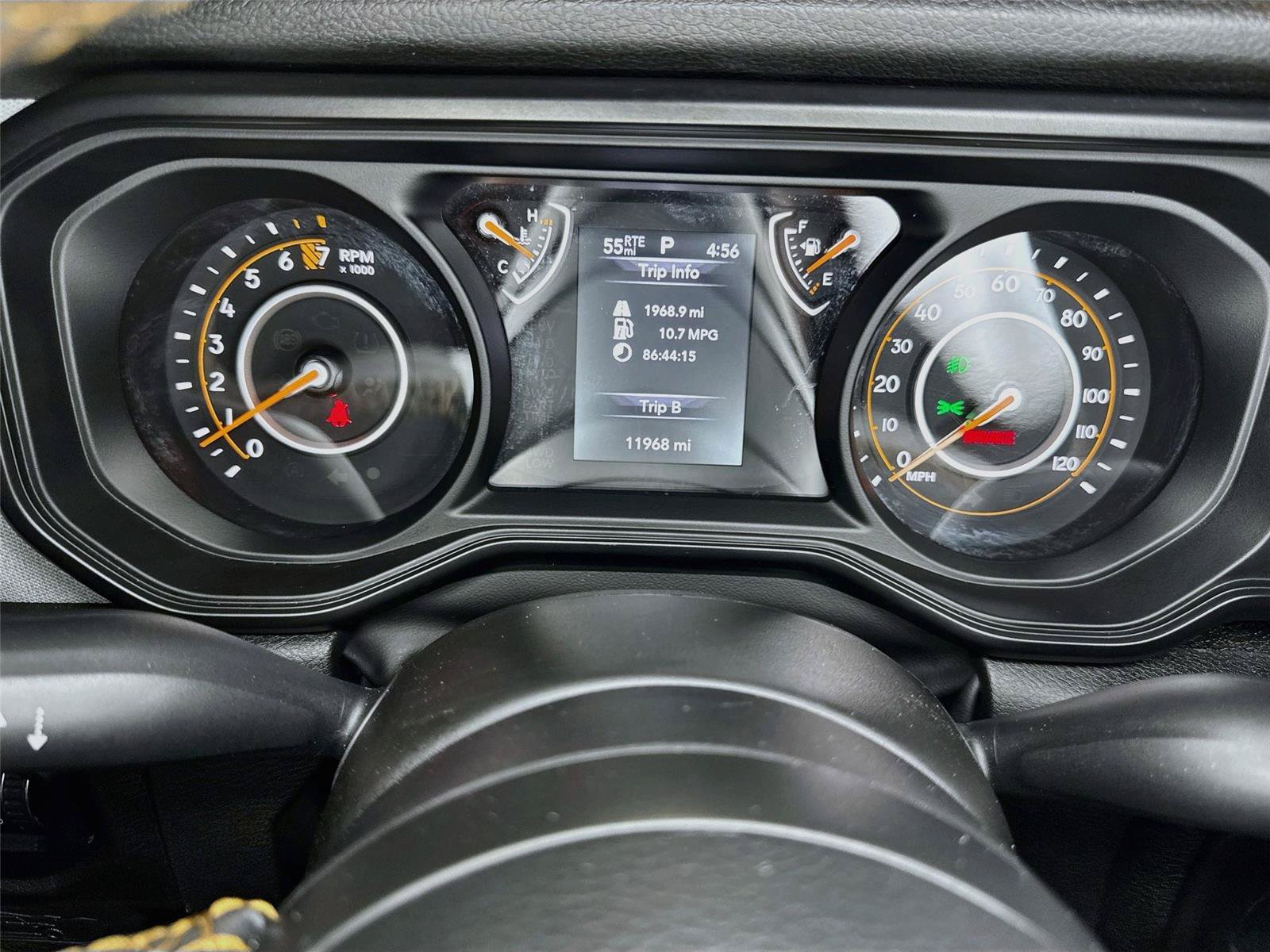 Used 2024 Jeep Gladiator Sport AWD/4WD image 4