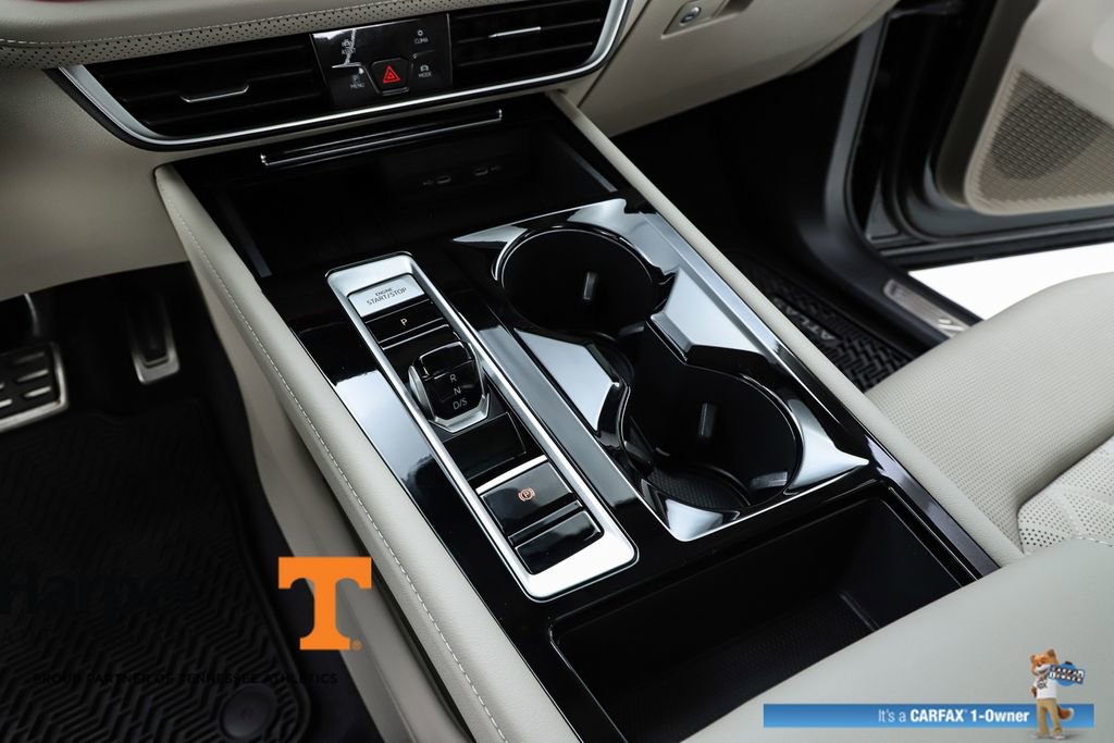 Used 2025 Volkswagen Atlas SEL Premium R-Line AWD/4WD image 23