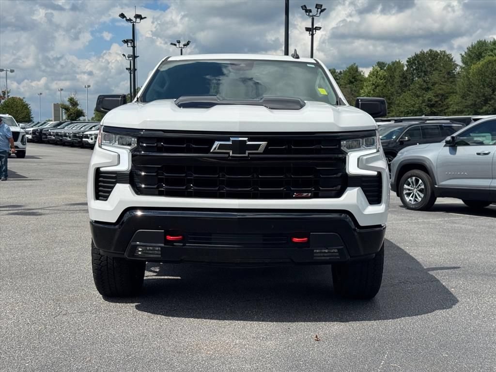 Used 2025 Chevrolet Silverado 1500 LT Trail Boss w/ Convenience Package II AWD/4WD image 8