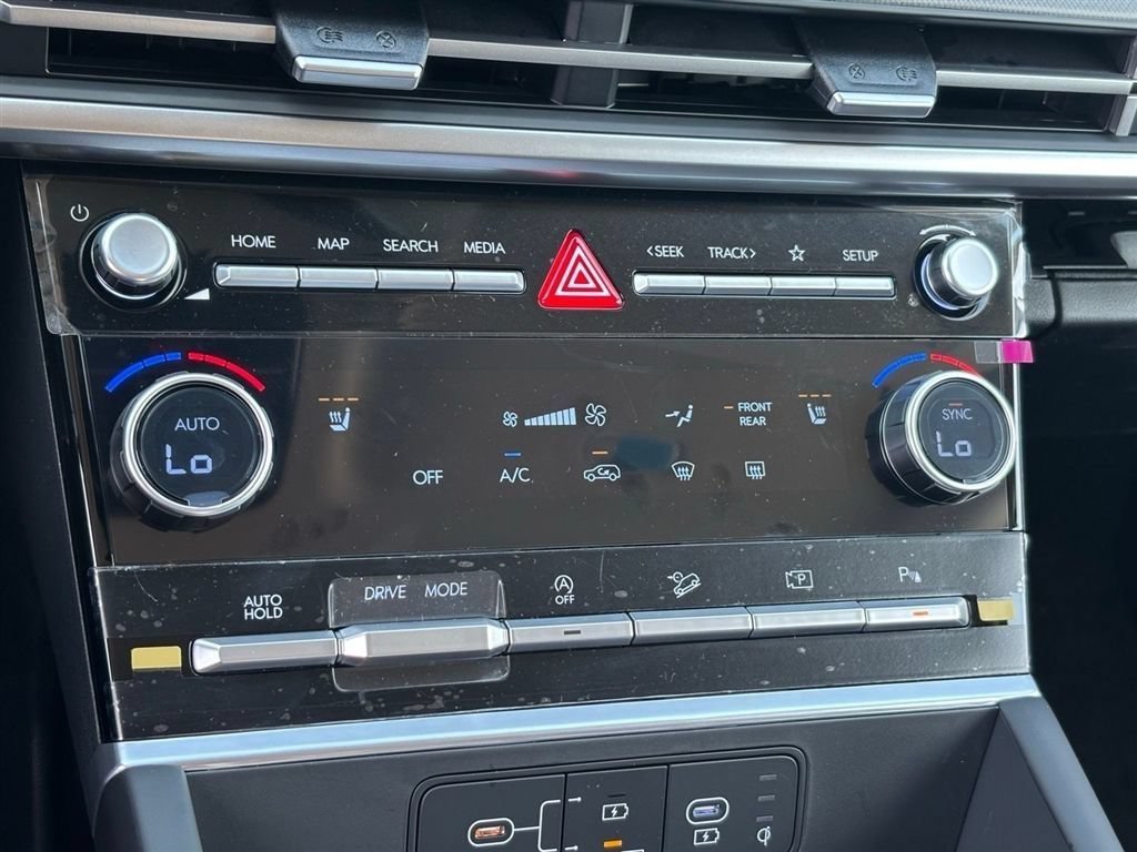 Certified 2026 Hyundai Santa Fe SEL FWD image 23