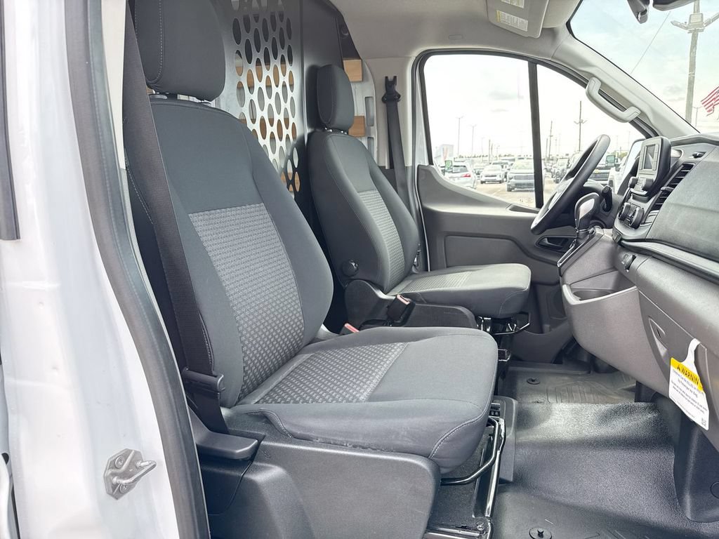 Used 2025 Ford Transit 250 Low Roof w/ Exterior Upgrade Package RWD image 16