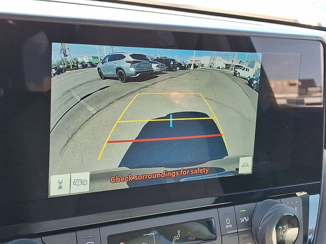 Used 2024 Toyota Grand Highlander XLE image 16