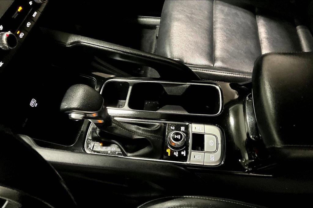 Used 2021 Kia Telluride LX image 18