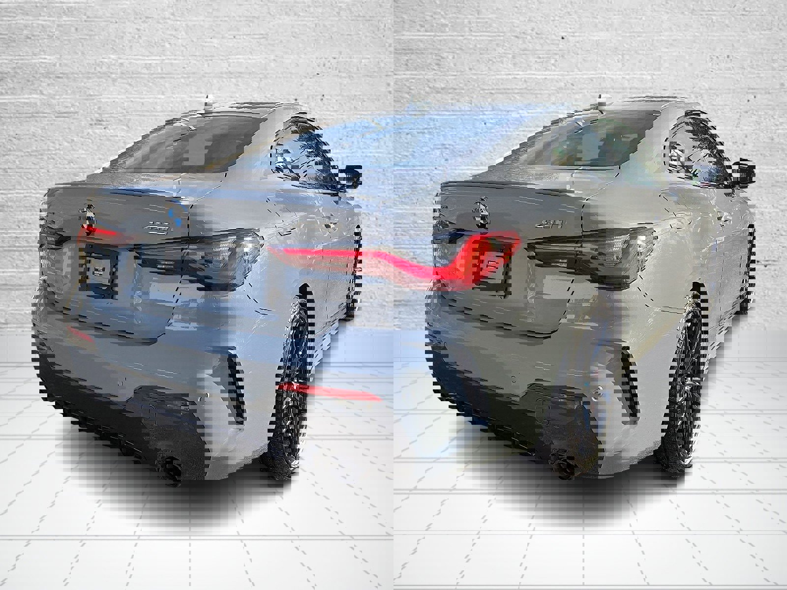 Certified 2022 BMW 430i xDrive Coupe w/ M Sport Package image 6