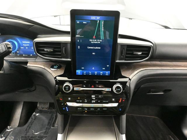 Used 2021 Ford Explorer Platinum w/ Equipment Group 601A image 32