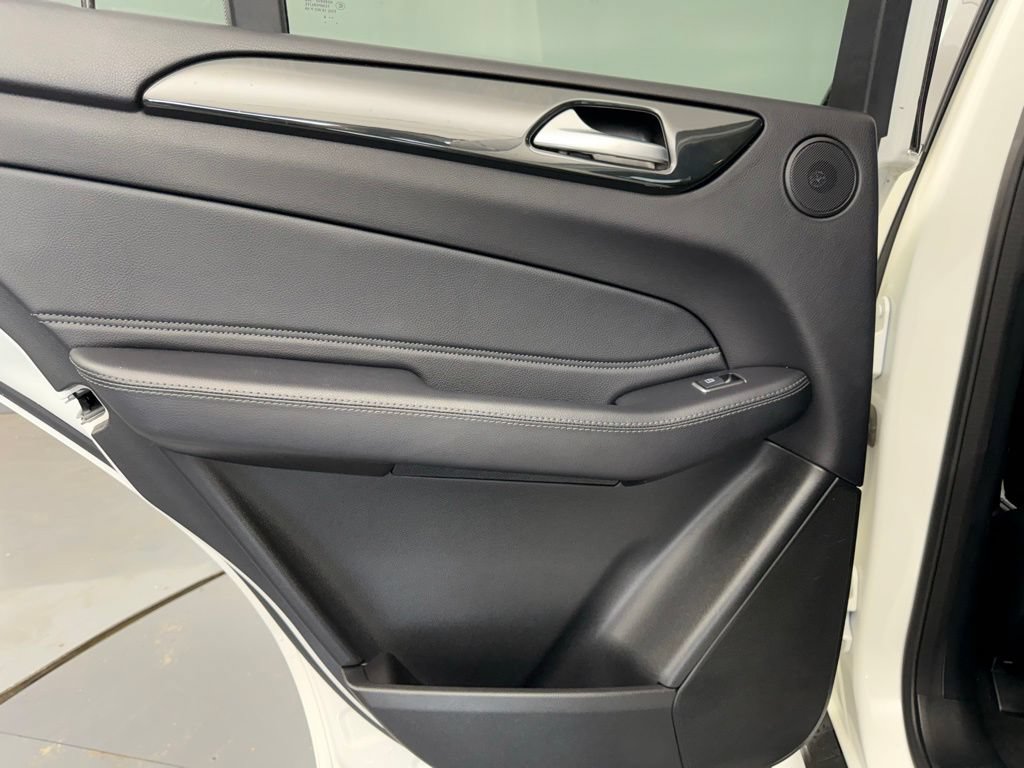 Used 2019 Mercedes-Benz GLE 400 4MATIC w/ Premium 1 Package image 61