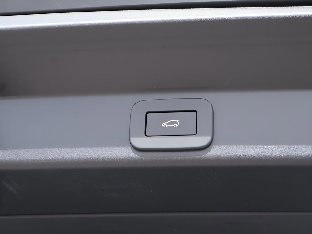 New 2025 Land Rover Range Rover Sport Dynamic SE AWD/4WD image 15