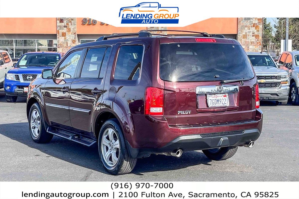Used 2015 Honda Pilot EX image 2
