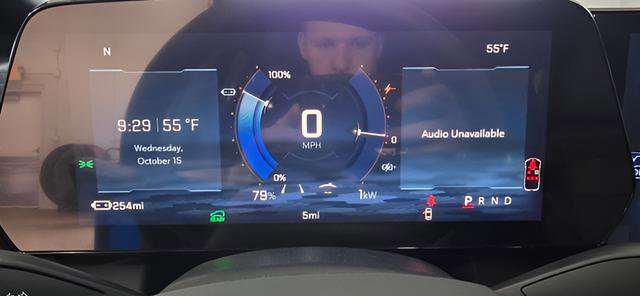New 2026 Chevrolet Equinox EV LT AWD/4WD image 16