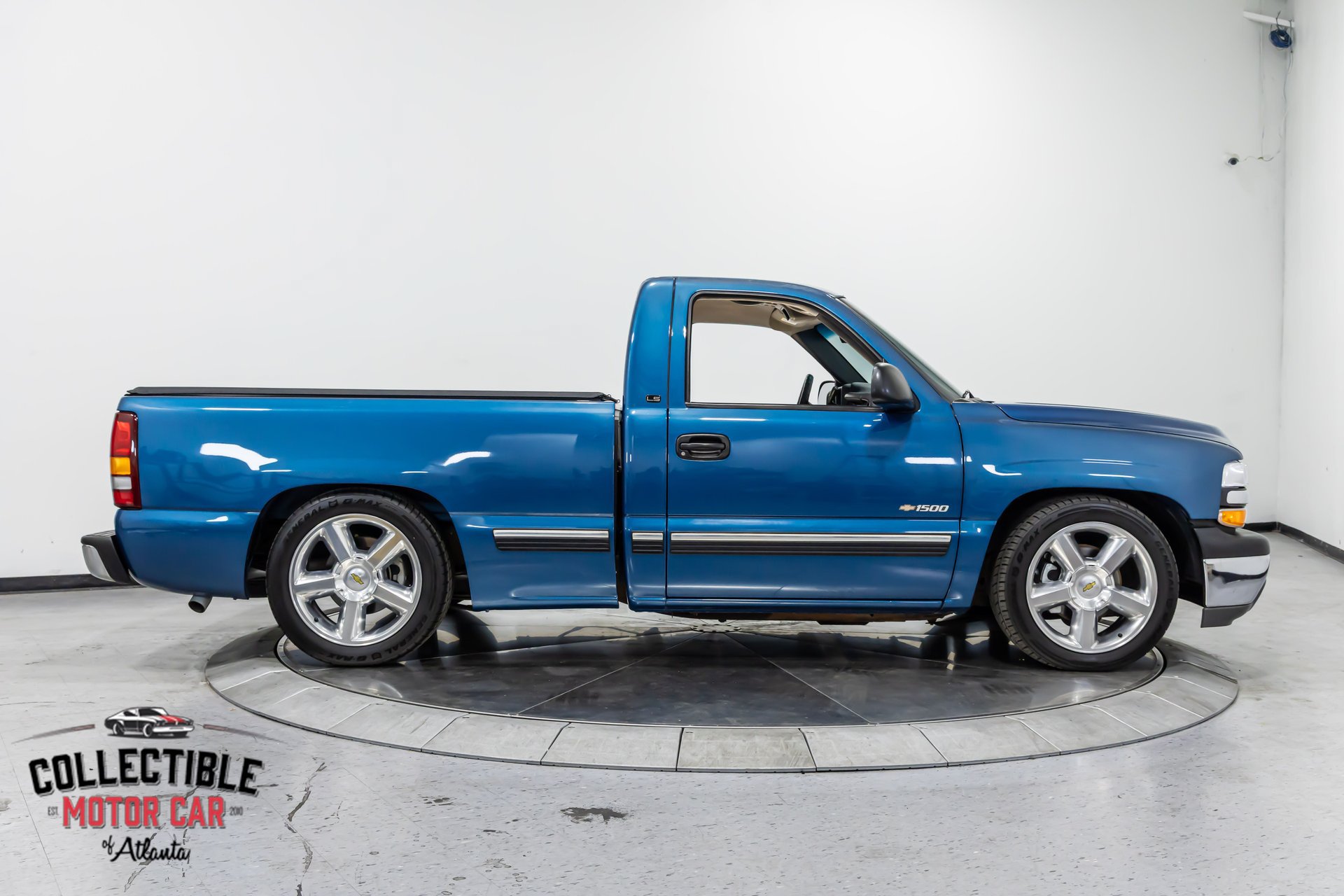 Used 2002 Chevrolet Silverado 1500 2WD Regular Cab image 16