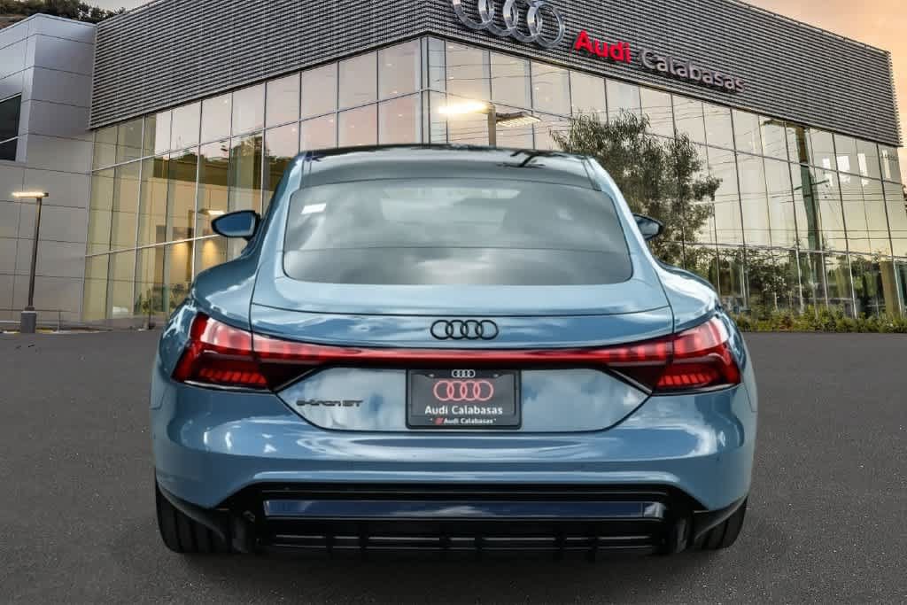 Used 2023 Audi e-tron GT Prestige AWD/4WD image 5