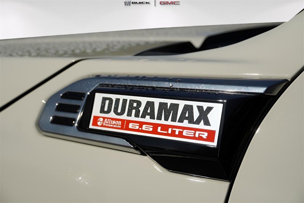 New 2026 GMC Sierra 2500 AT4 w/ AT4 Premium Plus Package image 10