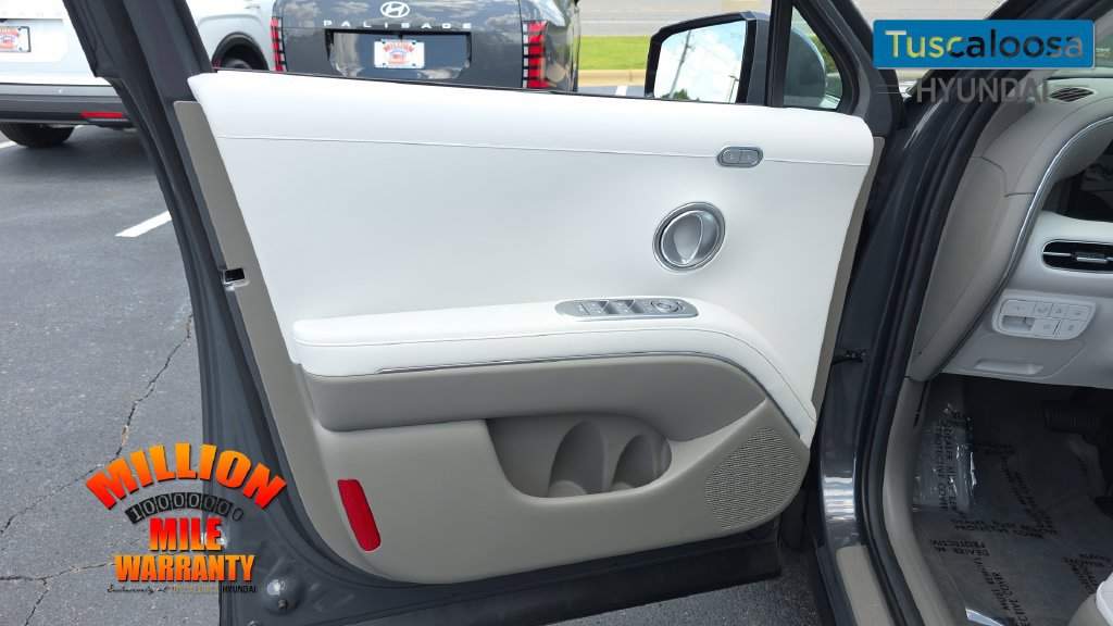 New 2026 Hyundai Palisade SEL Premium FWD image 12