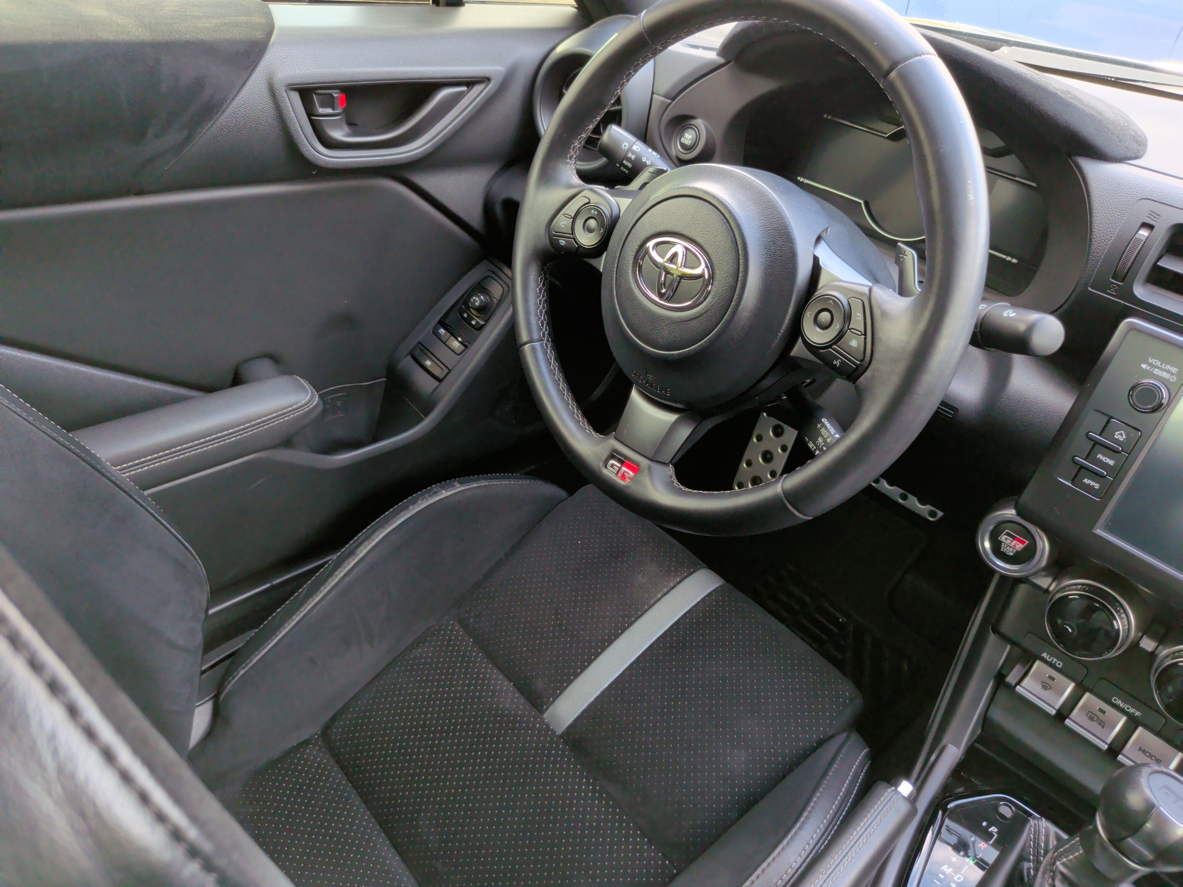 Used 2022 Toyota GR86 Premium image 28