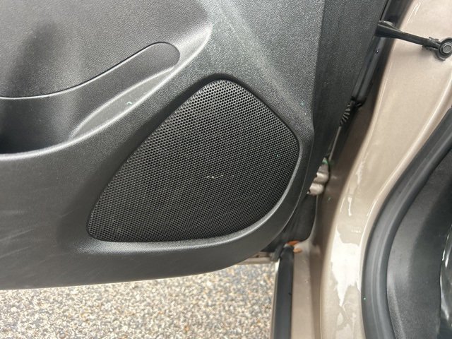 Used 2023 Chevrolet Malibu LT image 14