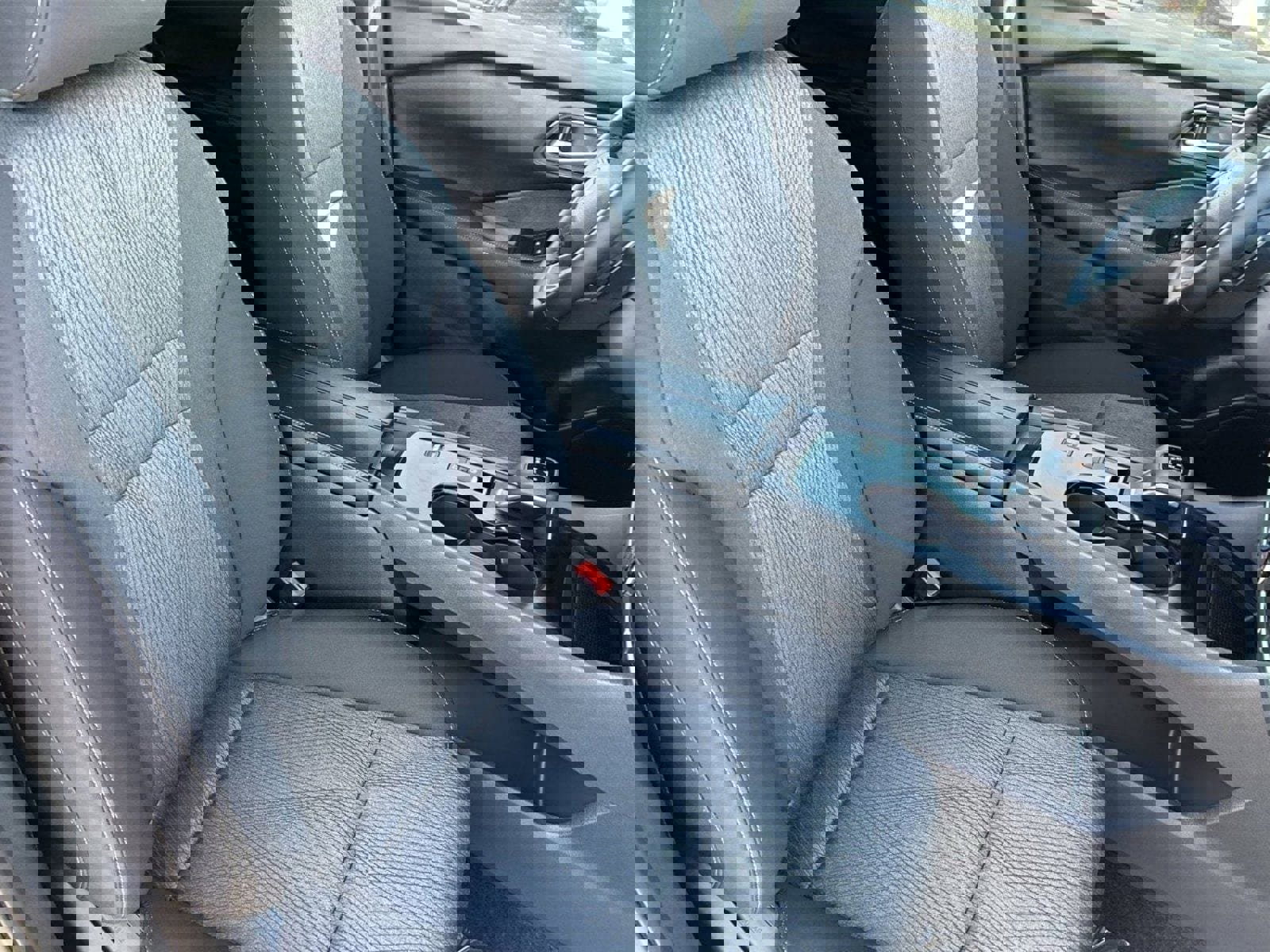 New 2026 Nissan Rogue SV FWD image 10