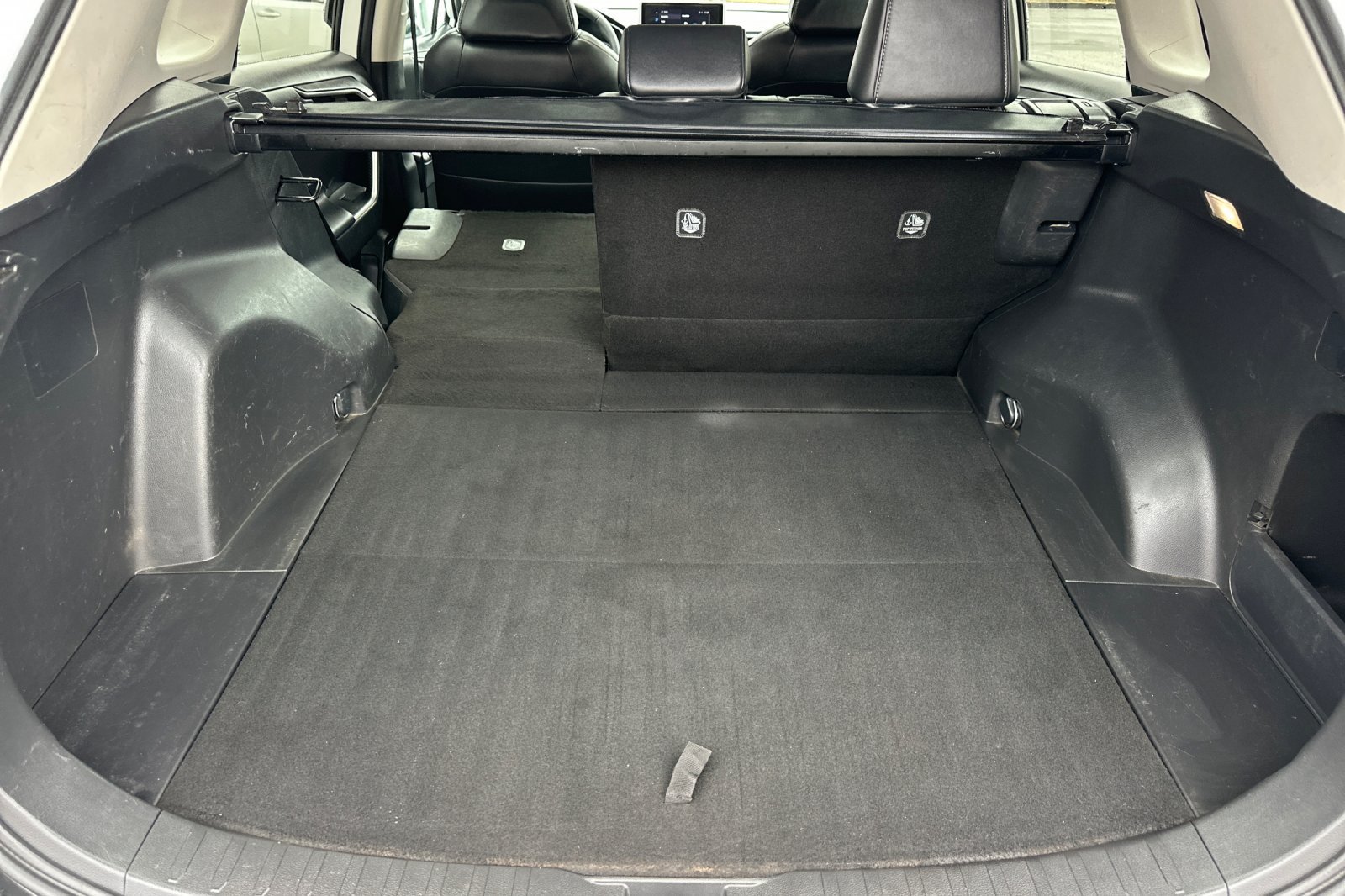 Used 2024 Toyota RAV4 XLE Premium FWD image 16