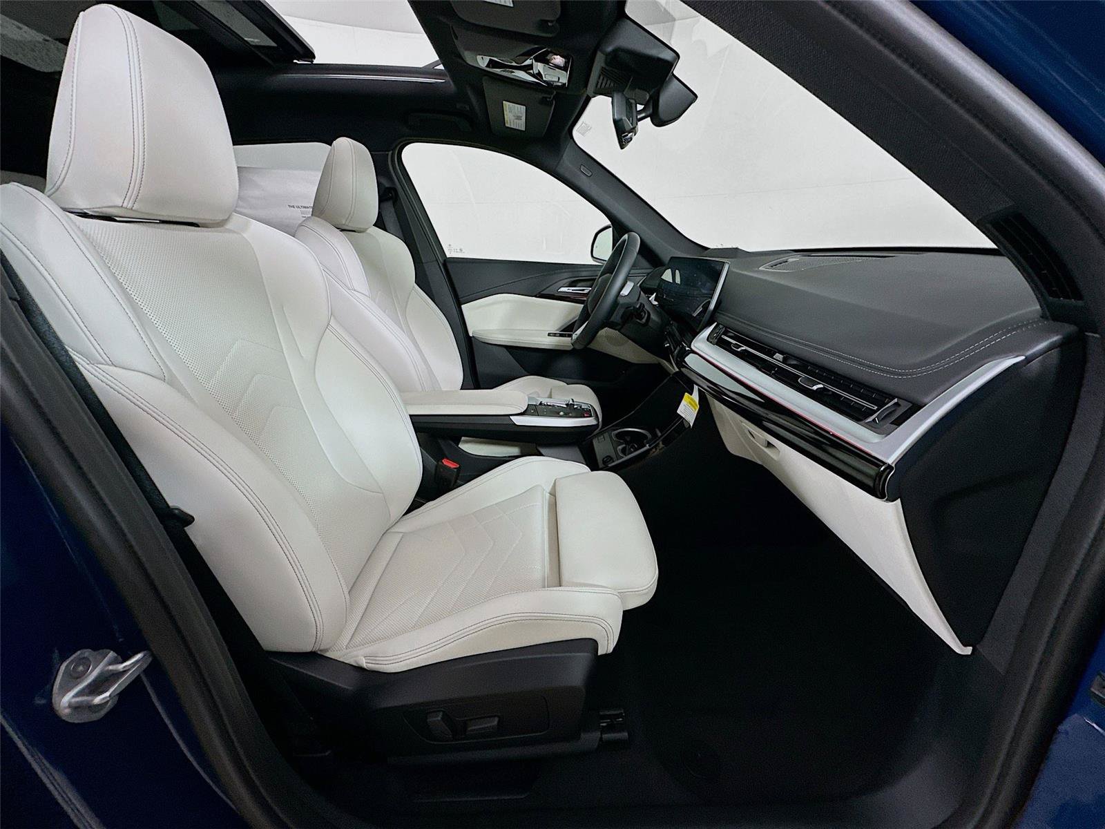New 2026 BMW X1 xDrive28i w/ Technology Package image 29