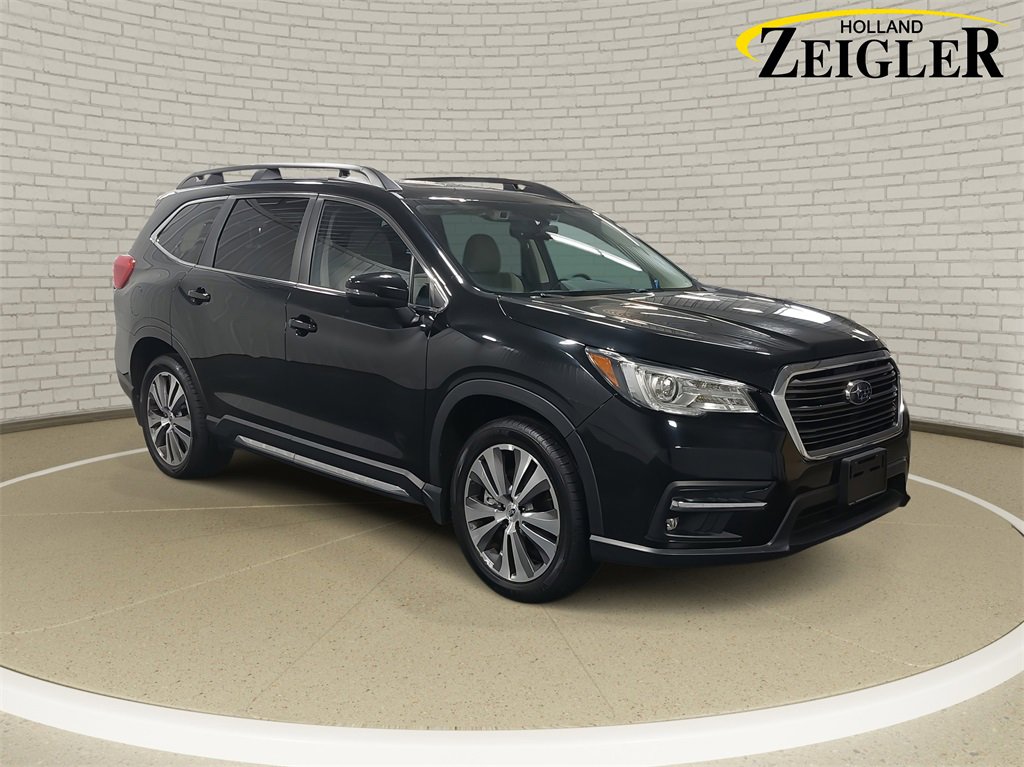 Used 2022 Subaru Ascent Limited w/ Technology Package image 3