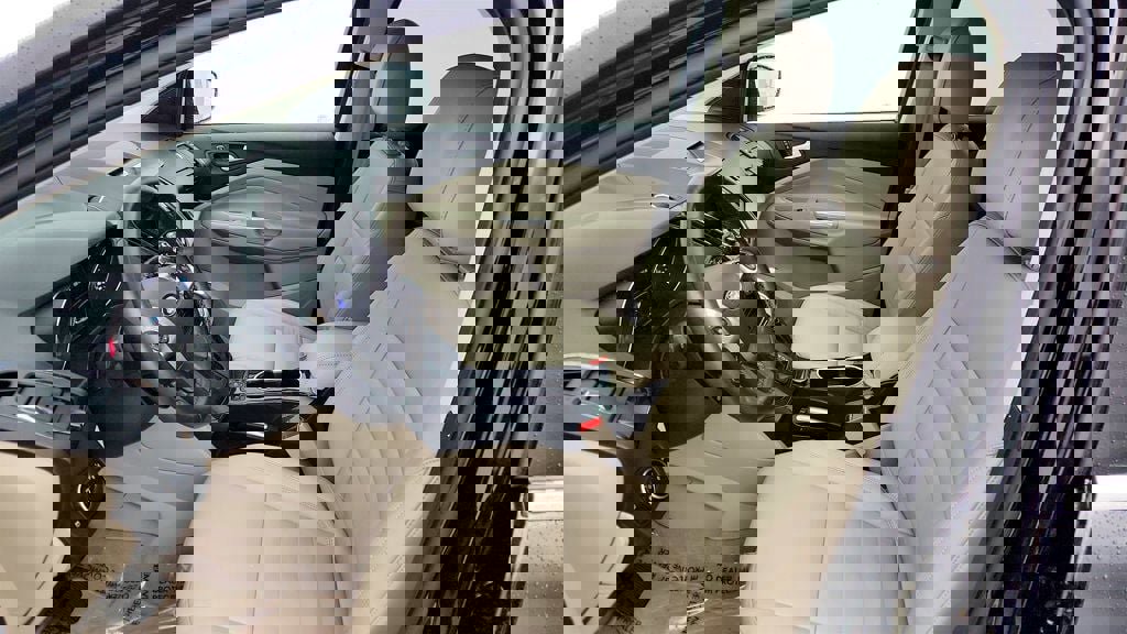 Used 2016 Ford Escape Titanium image 20