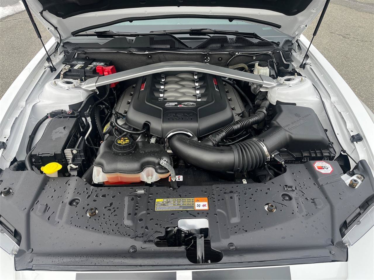 Used 2014 Ford Mustang GT RWD image 11