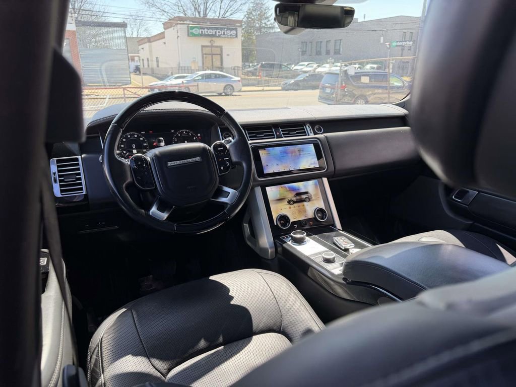 Used 2019 Land Rover Range Rover HSE image 20