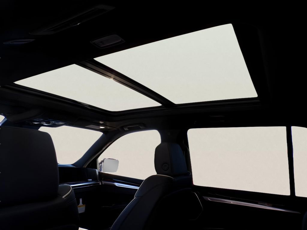 New 2026 Cadillac Escalade ESV Luxury w/ Touring Package image 8