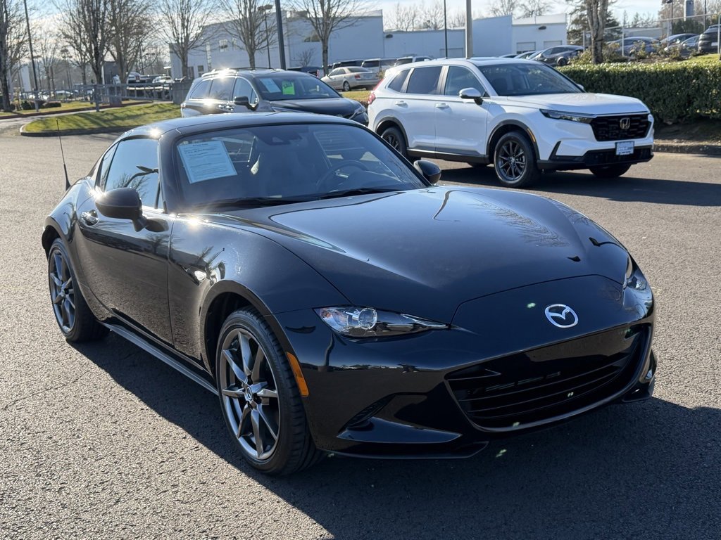 Used 2020 MAZDA MX-5 Miata RF Grand Touring image 2