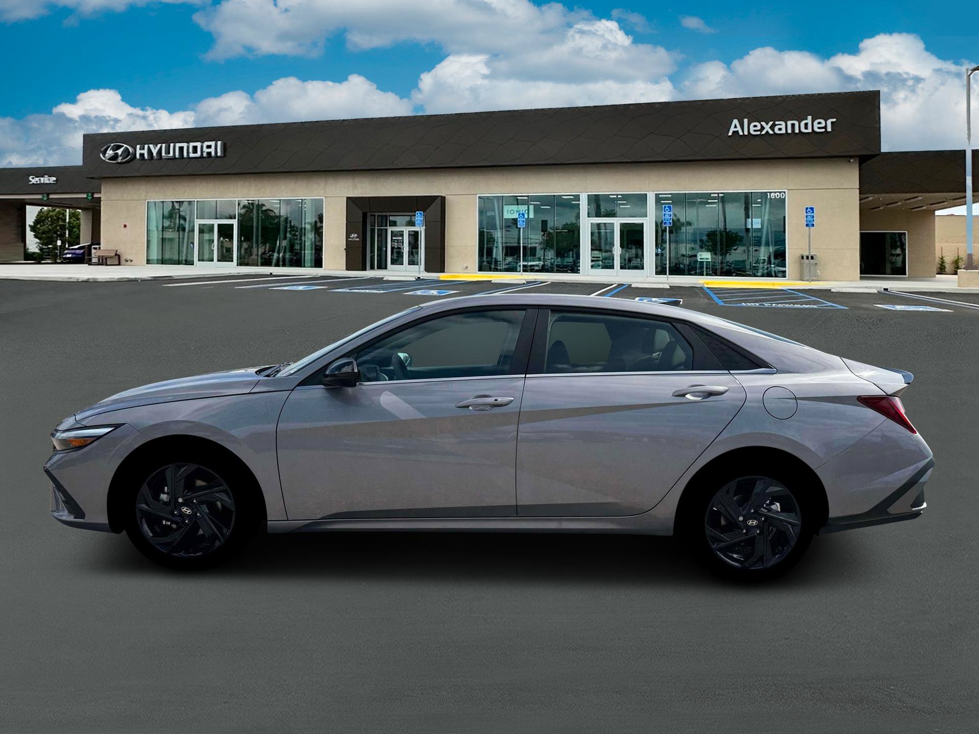 New 2026 Hyundai Elantra SEL Sport Premium FWD image 3