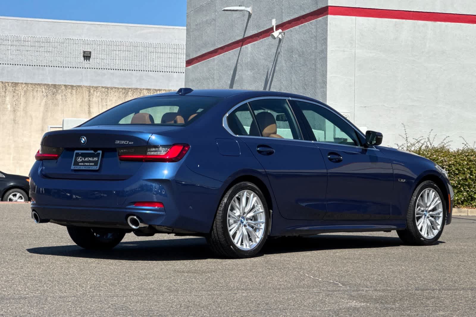 Used 2023 BMW 330e w/ Premium Package RWD image 2