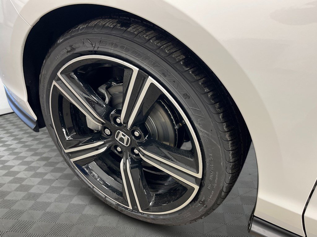 New 2026 Honda Accord SE image 13