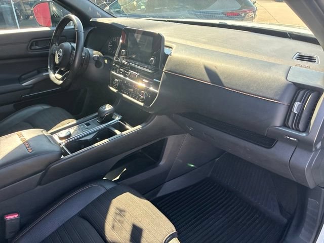 Used 2023 Nissan Pathfinder Rock Creek AWD/4WD image 12