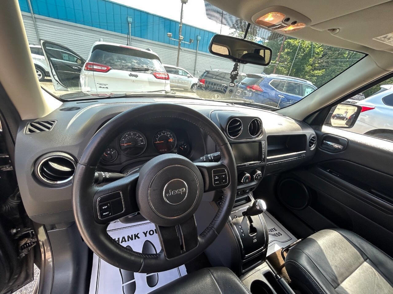 Used 2016 Jeep Patriot High Altitude AWD/4WD image 5