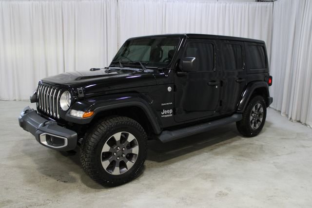 Used 2018 Jeep Wrangler Unlimited Sahara AWD/4WD image 29