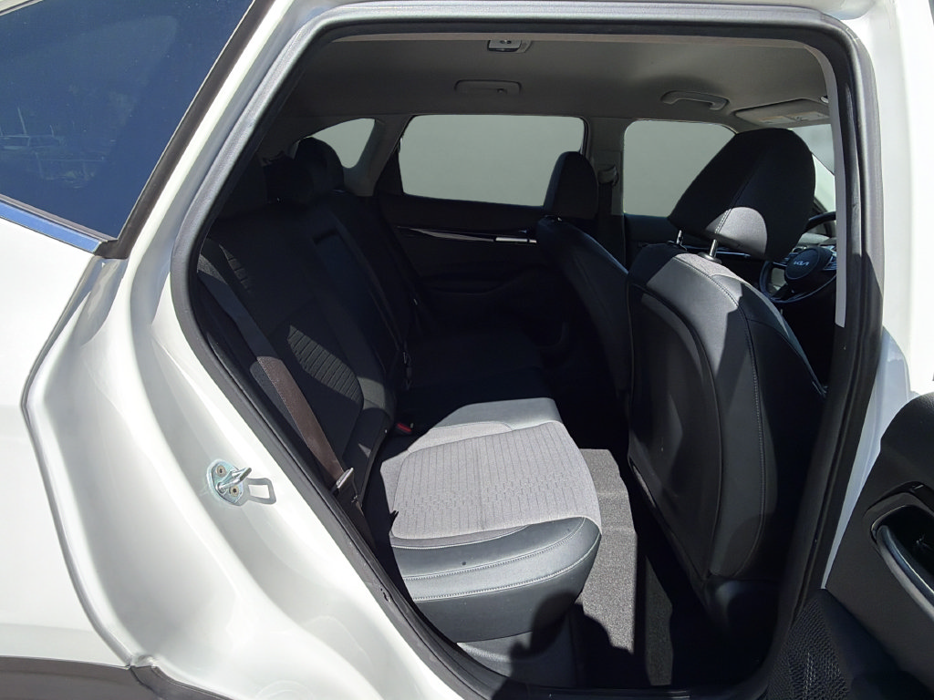 Used 2023 Kia Seltos Nightfall Edition AWD/4WD image 17