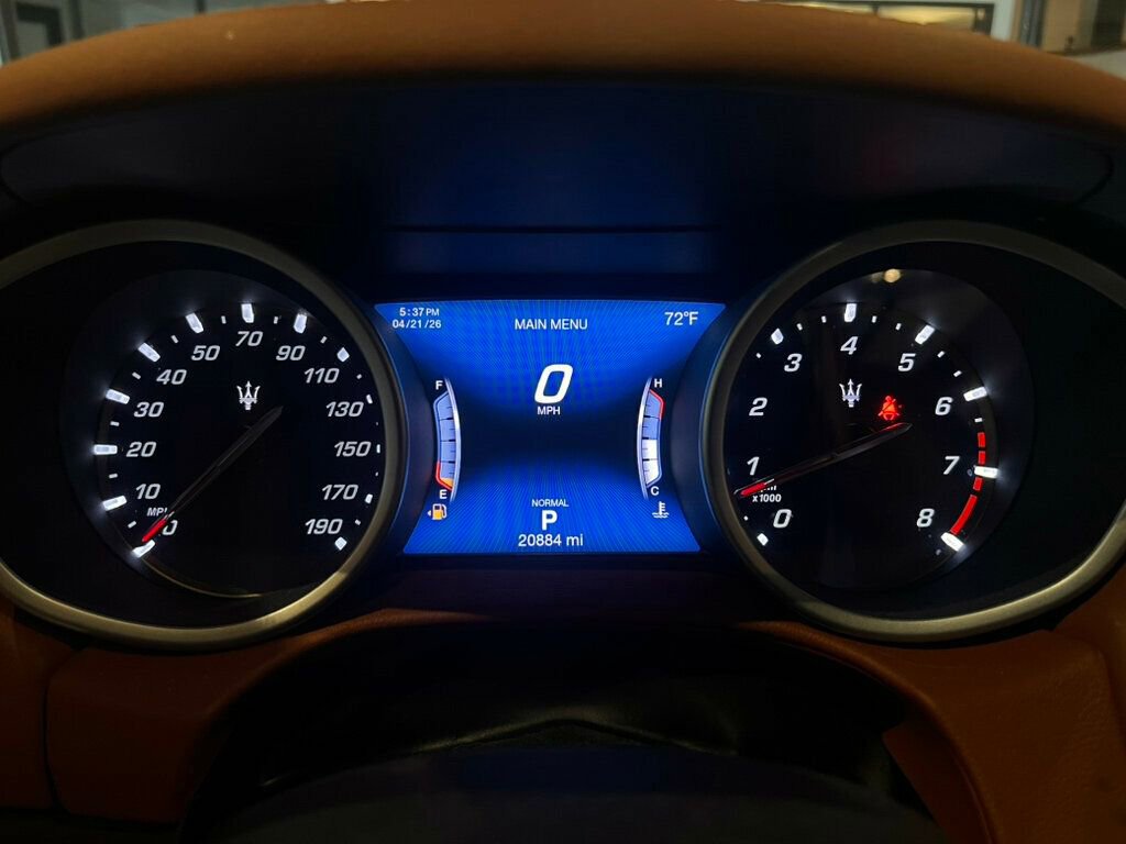 Used 2019 Maserati Ghibli GranSport image 18