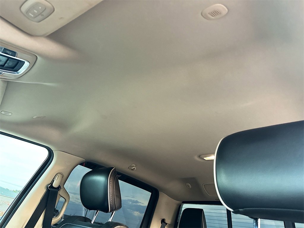 Used 2019 RAM 1500 Laramie image 11