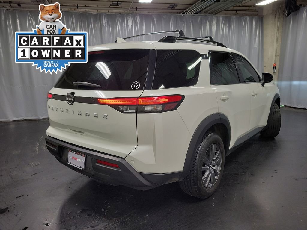 Used 2023 Nissan Pathfinder SV image 8