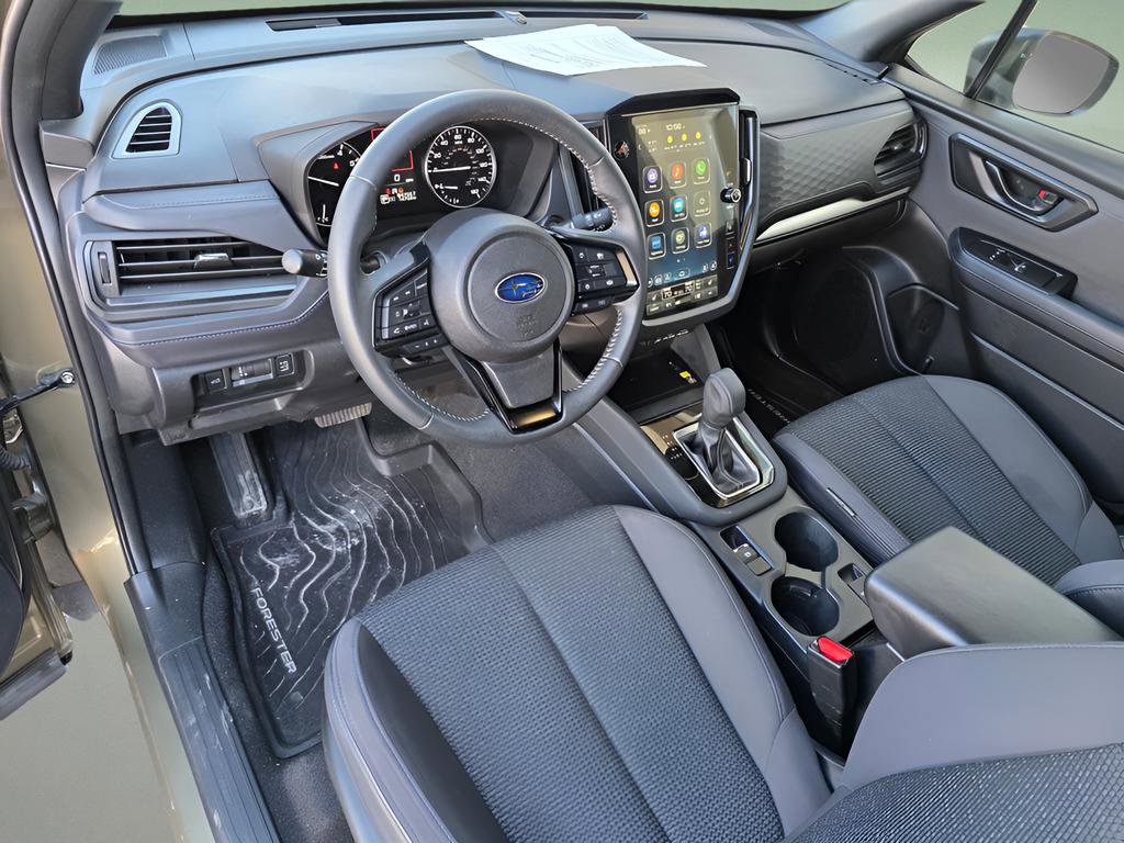 Used 2025 Subaru Forester Premium w/ Convenience Package #1 image 21