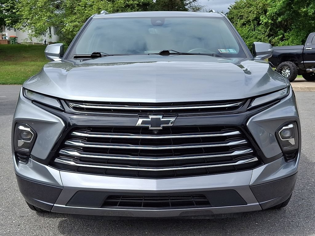 Used 2023 Chevrolet Blazer Premier w/ Driver Confidence II Package AWD/4WD image 5