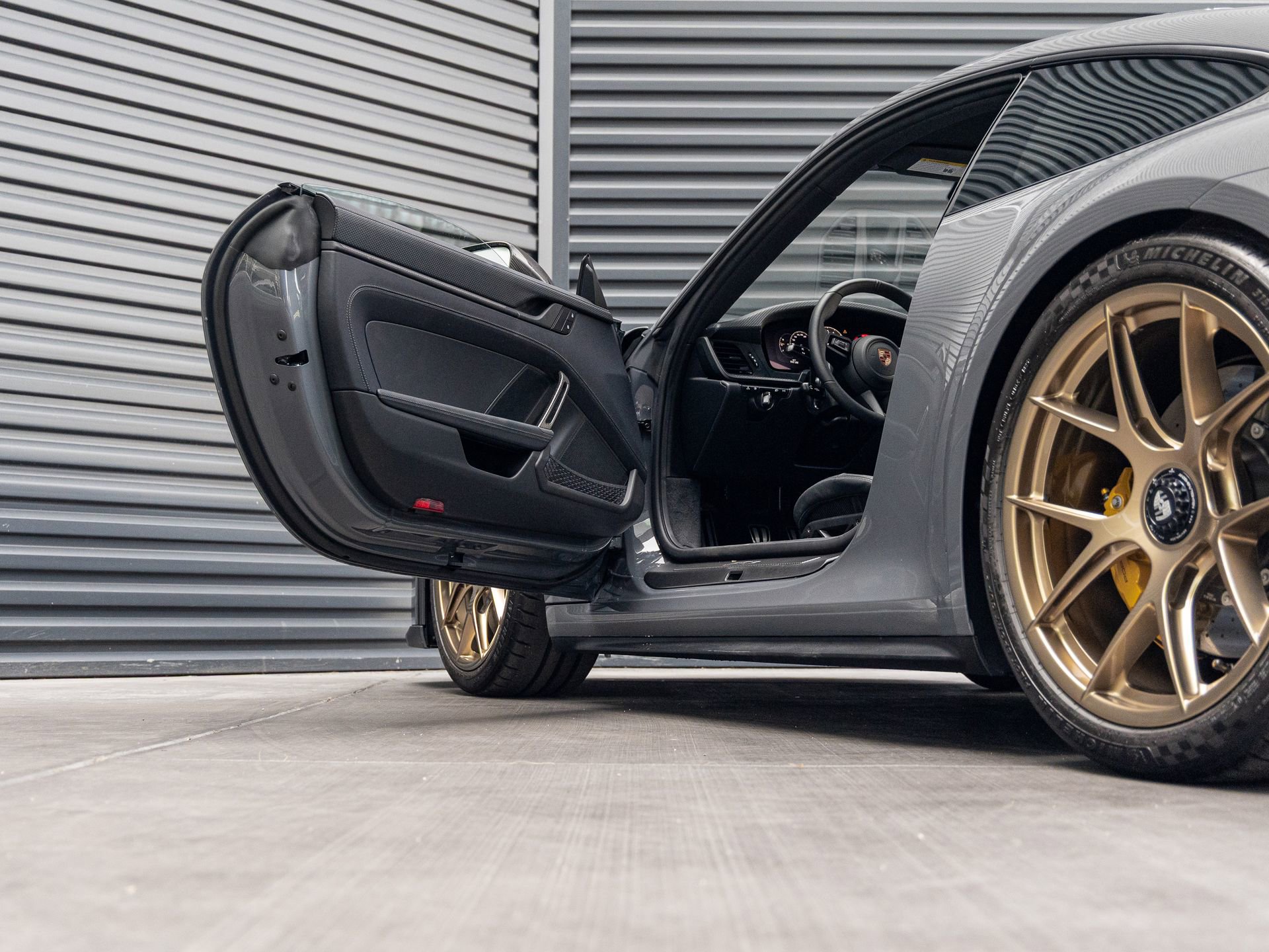 Used 2026 Porsche 911 GT3 RWD image 15