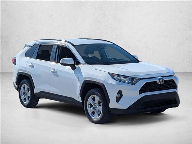 Used 2021 Toyota RAV4 XLE video 3