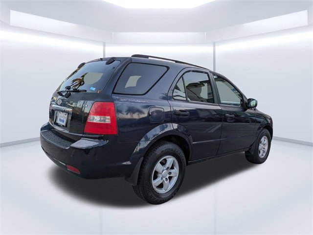 Used 2008 Kia Sorento LX image 4