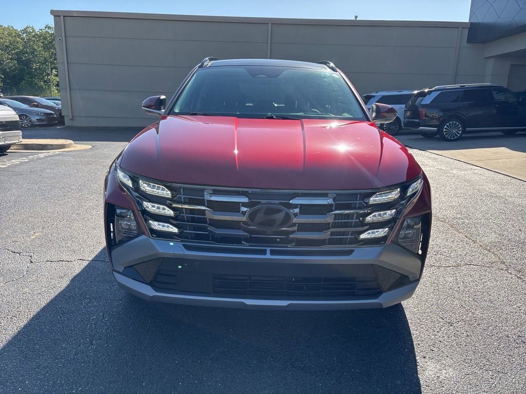 Certified 2025 Hyundai Tucson Limited AWD/4WD image 2